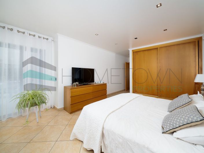 Image No.31-3 Bed House for sale