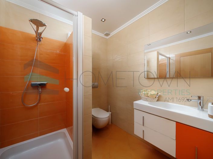 Image No.35-3 Bed House for sale