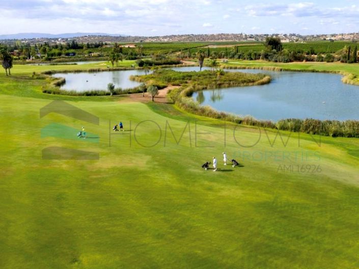 Image No.19-3 Bed Apartment for sale