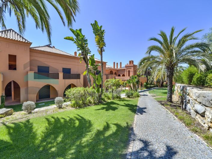 Image No.26-3 Bed Apartment for sale