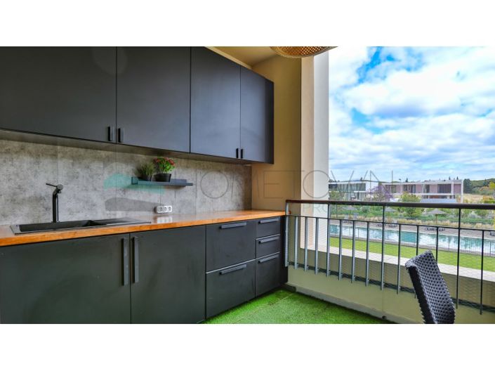 Image No.16-2 Bed Apartment for sale