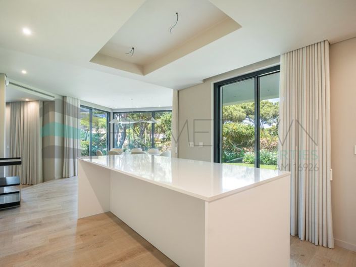 Image No.11-4 Bed House for sale