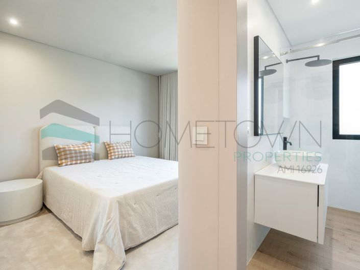 Image No.24-4 Bed House for sale