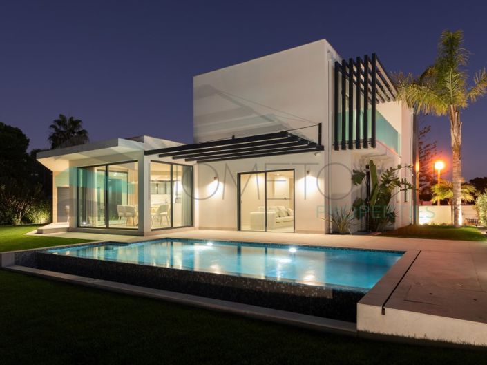 Image No.44-4 Bed House for sale