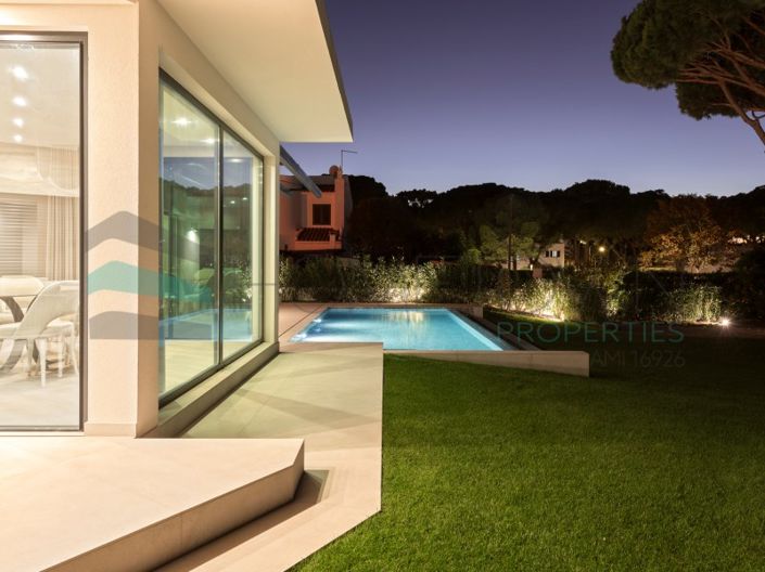 Image No.50-4 Bed House for sale