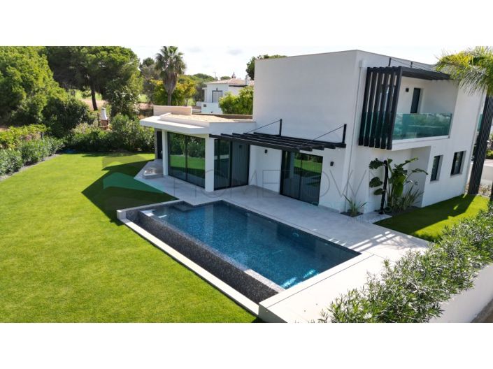 Image No.51-4 Bed House for sale