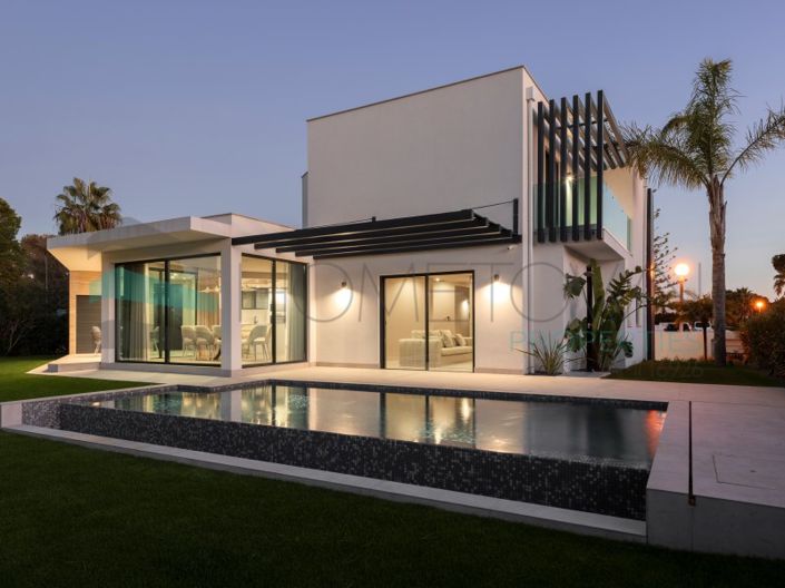 Image No.7-4 Bed House for sale