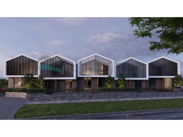 Image No.14-3 Bed House for sale