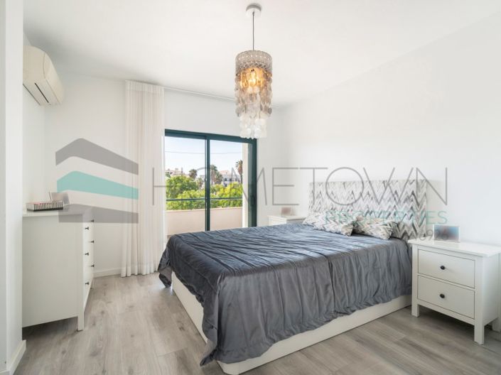 Image No.14-3 Bed House for sale