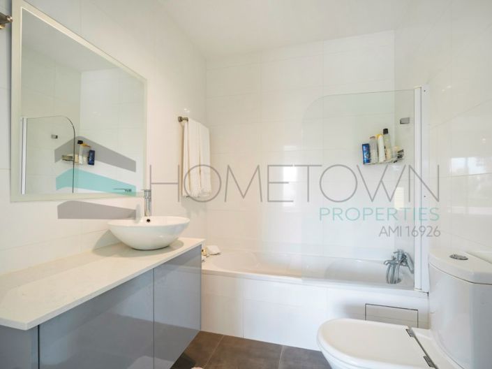 Image No.16-3 Bed House for sale