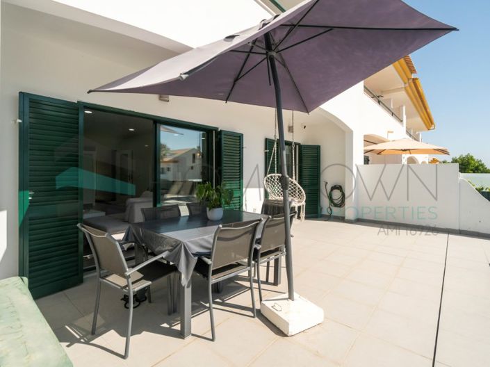 Image No.26-3 Bed House for sale