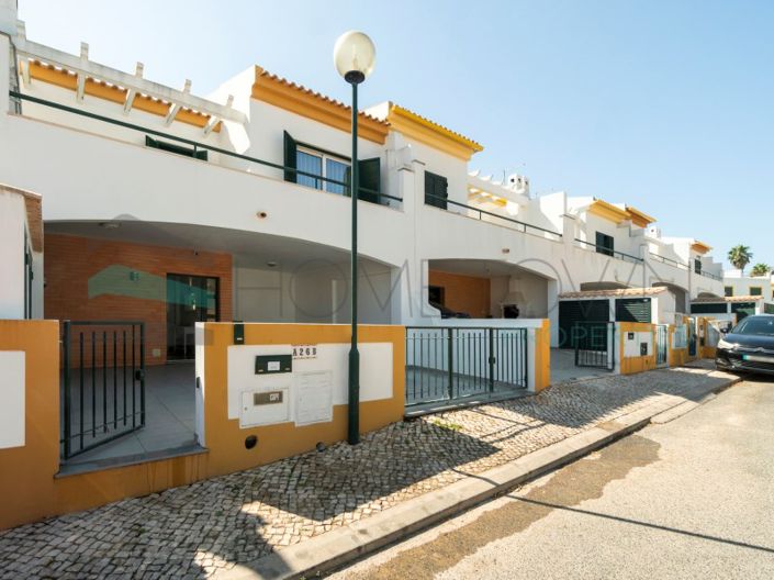 Image No.29-3 Bed House for sale