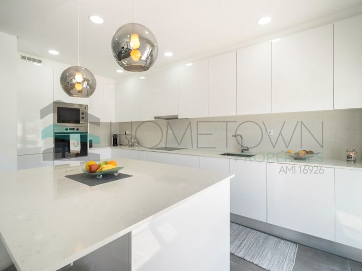 Image No.3-3 Bed House for sale