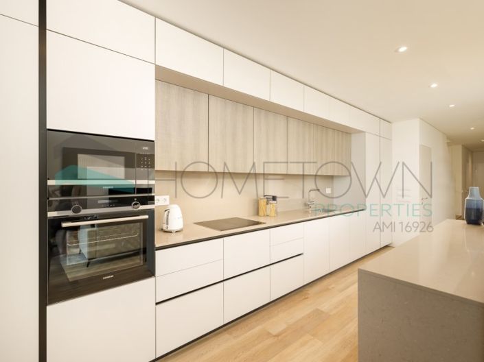 Image No.4-2 Bed House for sale