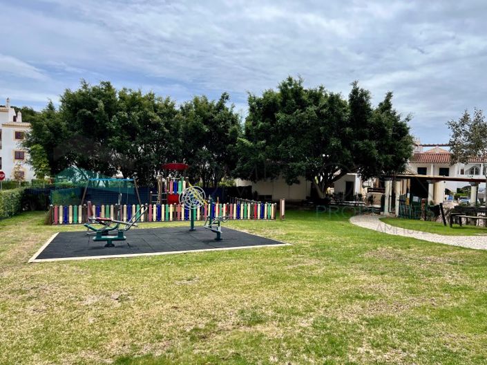 Image No.21-2 Bed Apartment for sale