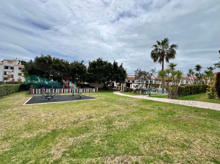 Image No.22-2 Bed Apartment for sale