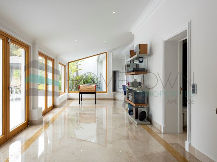 Image No.10-5 Bed House for sale