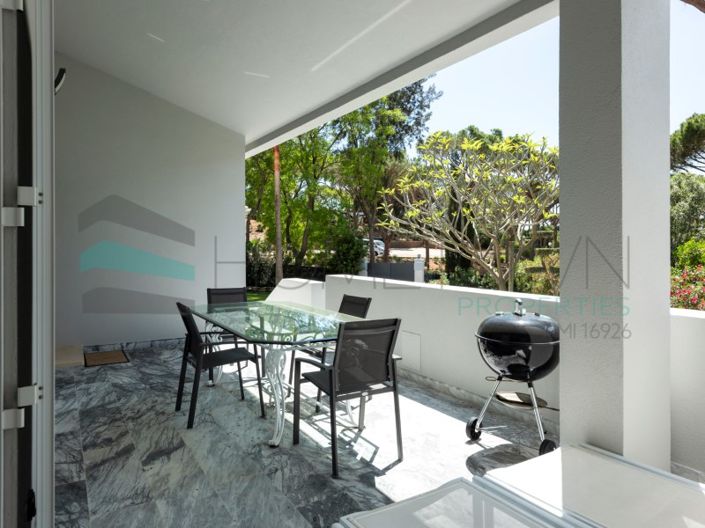 Image No.13-5 Bed House for sale