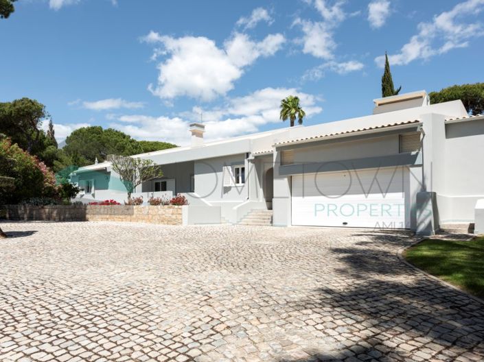 Image No.47-5 Bed House for sale