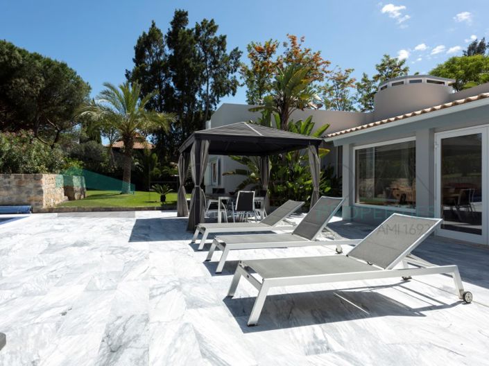 Image No.5-5 Bed House for sale