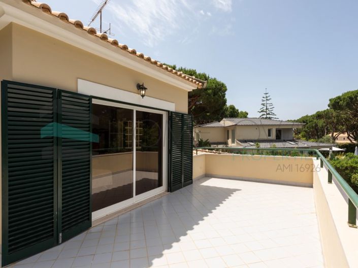 Image No.15-7 Bed House for sale