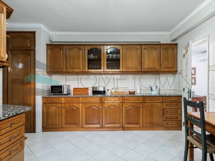 Image No.19-7 Bed House for sale