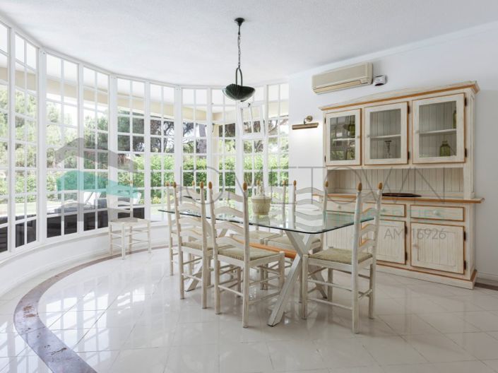 Image No.2-7 Bed House for sale