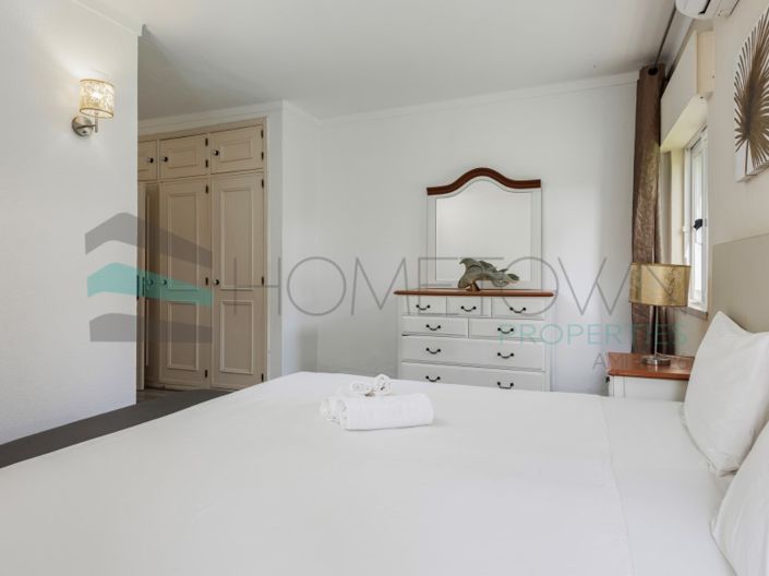 Image No.26-7 Bed House for sale