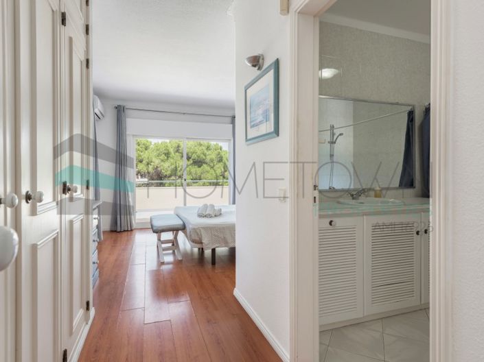 Image No.31-7 Bed House for sale