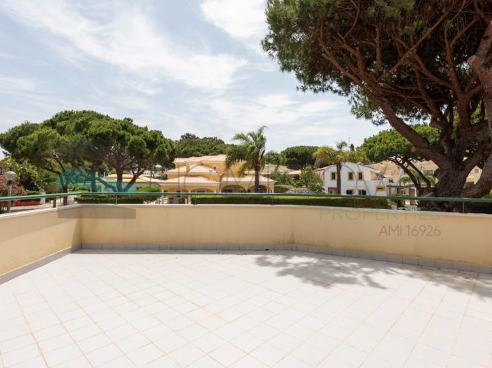 Image No.46-7 Bed House for sale