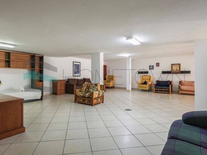 Image No.49-7 Bed House for sale