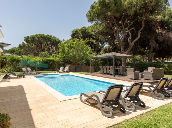 Image No.8-7 Bed House for sale