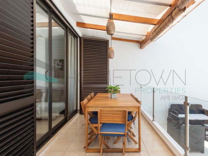 Image No.25-4 Bed House for sale