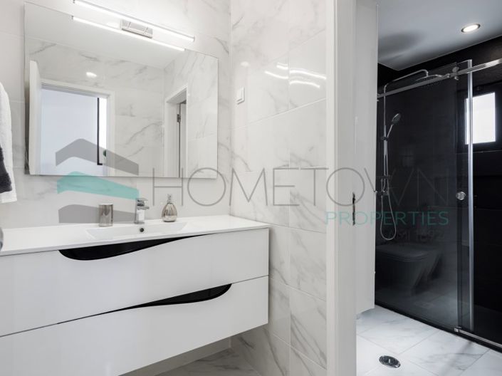 Image No.34-4 Bed House for sale