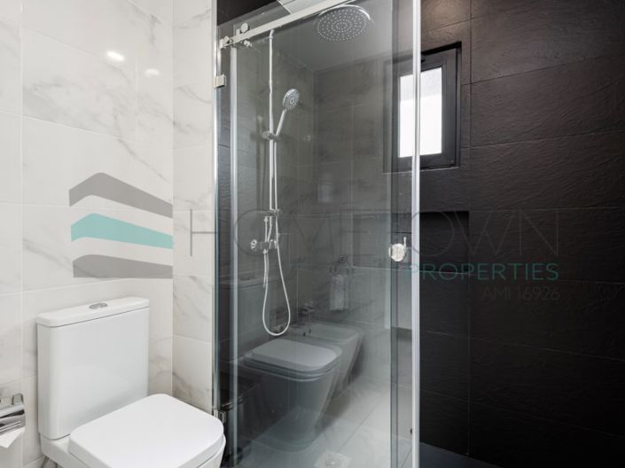 Image No.39-4 Bed House for sale