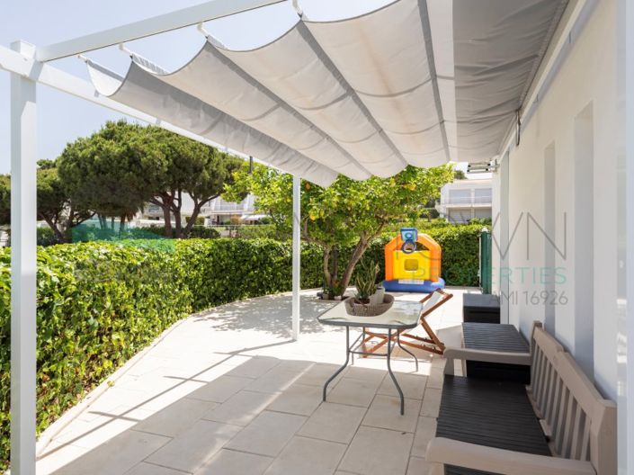 Image No.41-4 Bed House for sale