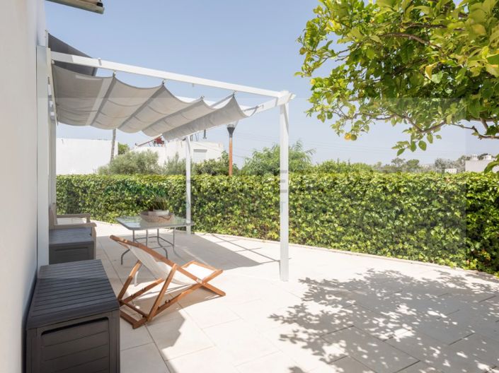 Image No.6-4 Bed House for sale