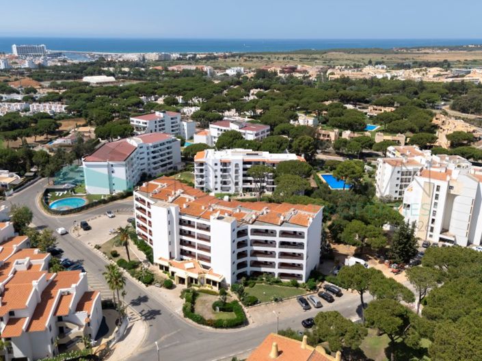 Image No.23-2 Bed Apartment for sale