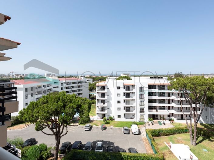 Image No.25-2 Bed Apartment for sale