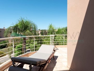 idb3b6a501-0000-0500-0000-000016aebd8b