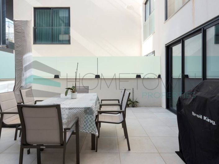 Image No.20-2 Bed Apartment for sale