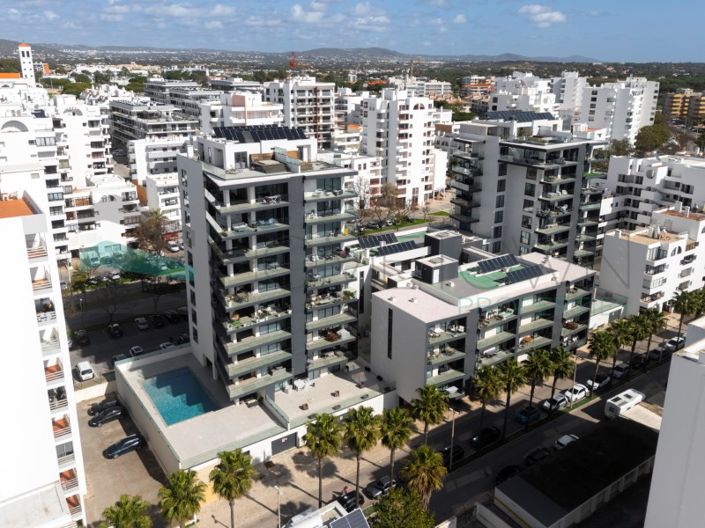 Image No.24-2 Bed Apartment for sale