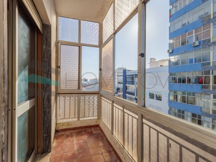 Image No.18-2 Bed Apartment for sale