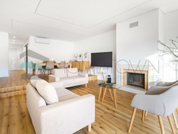 idba30b601-0000-0500-0000-000017aac044