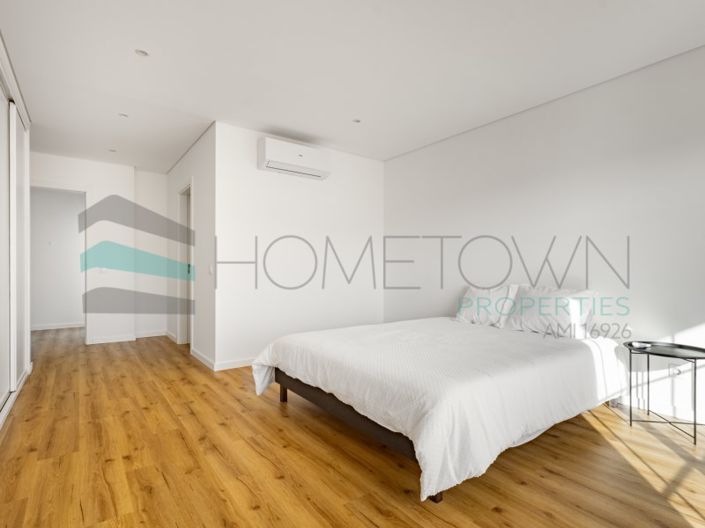 Image No.23-4 Bed House for sale