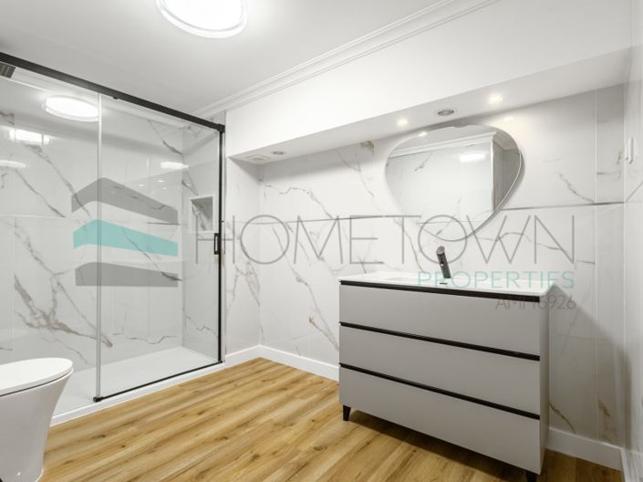 Image No.35-4 Bed House for sale