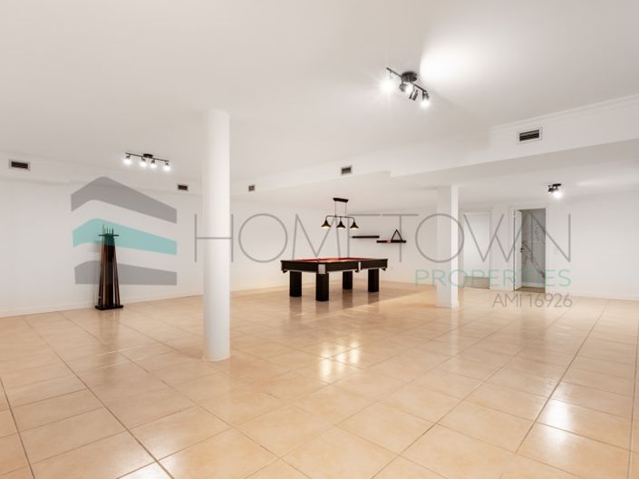 Image No.42-4 Bed House for sale