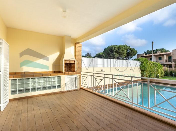 Image No.7-4 Bed House for sale