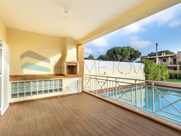 idba30b601-0000-0500-0000-000017aac070