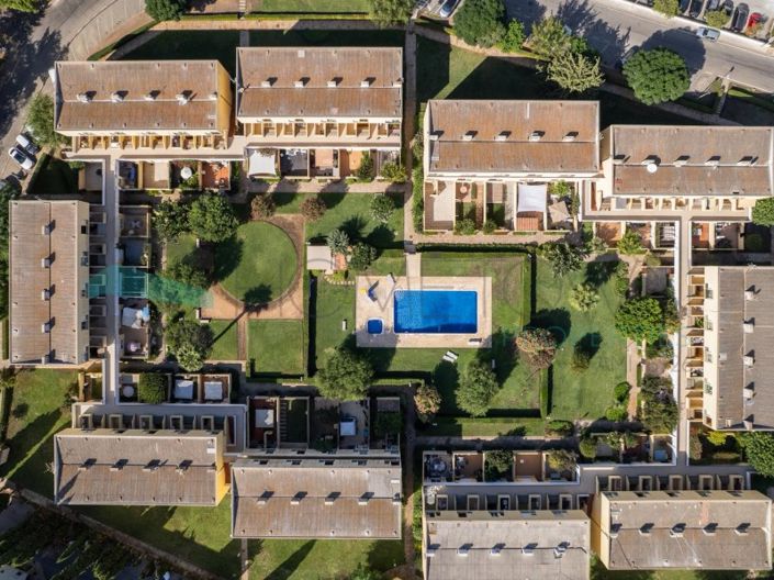 Image No.13-2 Bed Apartment for sale